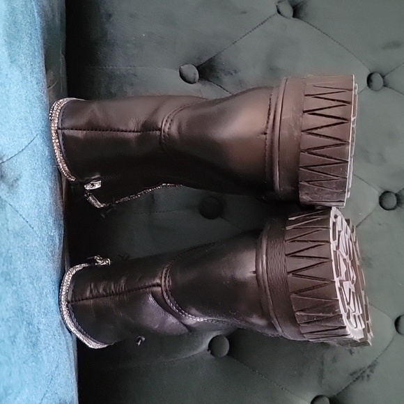 Schutz Womens AMIRAH Black Faux Leather Lug Sole Block Chunky Combat Boots - Picture 9 of 13